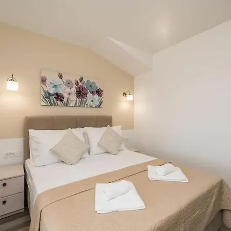 Luxury With Heated Pool And Jacuzzi 02 * Privlaka (Zadar)