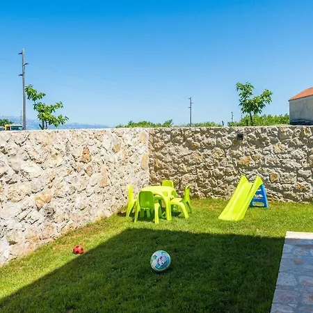 Luxury With Heated Pool And Jacuzzi 02 Privlaka (Zadar)