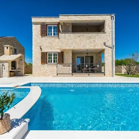 Villa Luxury With Heated Pool And Jacuzzi 02 Privlaka (Zadar)